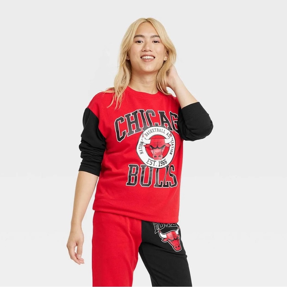 Official NBA Merch: Chicago Bulls Colorblock Sweatshirt, Medium